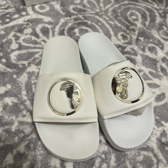 Versace Sandals - Picture 10 of 10